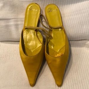 Delman Yellow Slingbacks